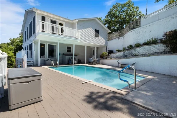$850,000 | 1493 Bluff Drive, Osage Beach, MO 65065