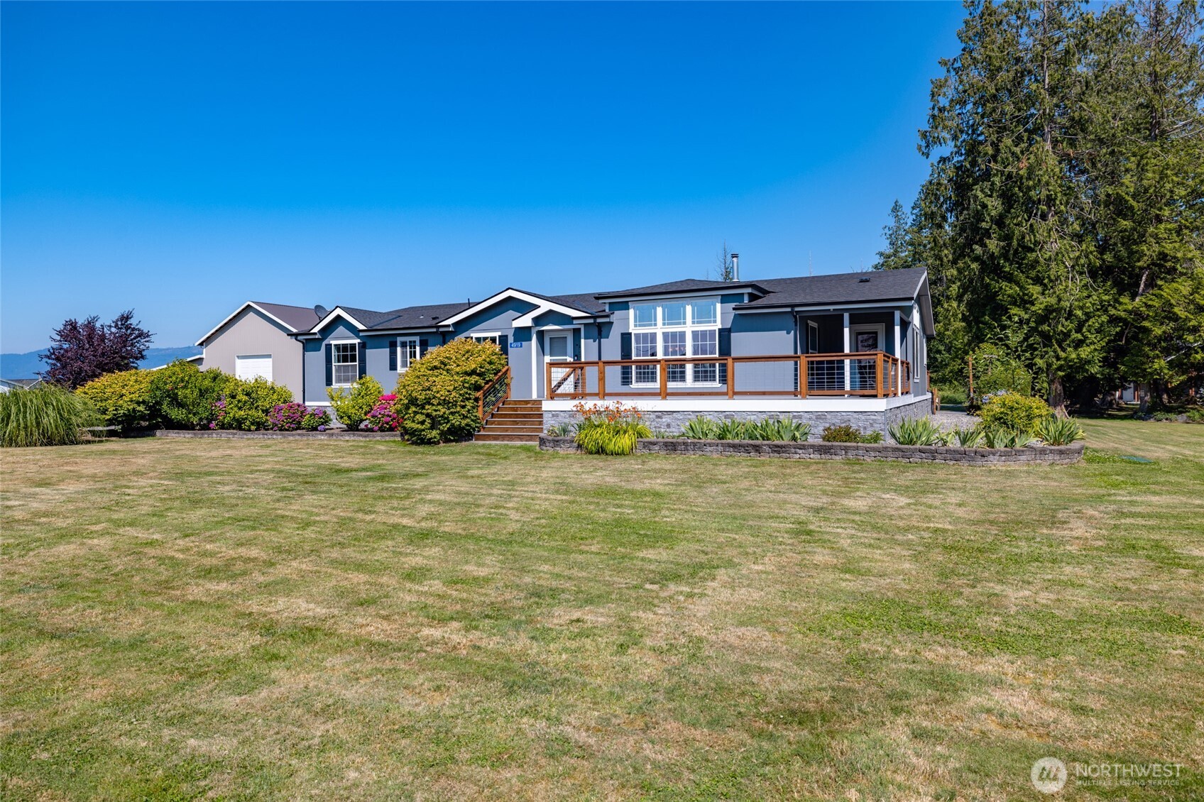 4919 G Loop Road Bow, WA 98232 - Photo 1 of 40
