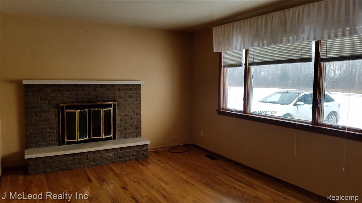 7156 Frankenmuth Road Vassar, MI 48768 - Photo 4 of 35 20180103_114812.jpg