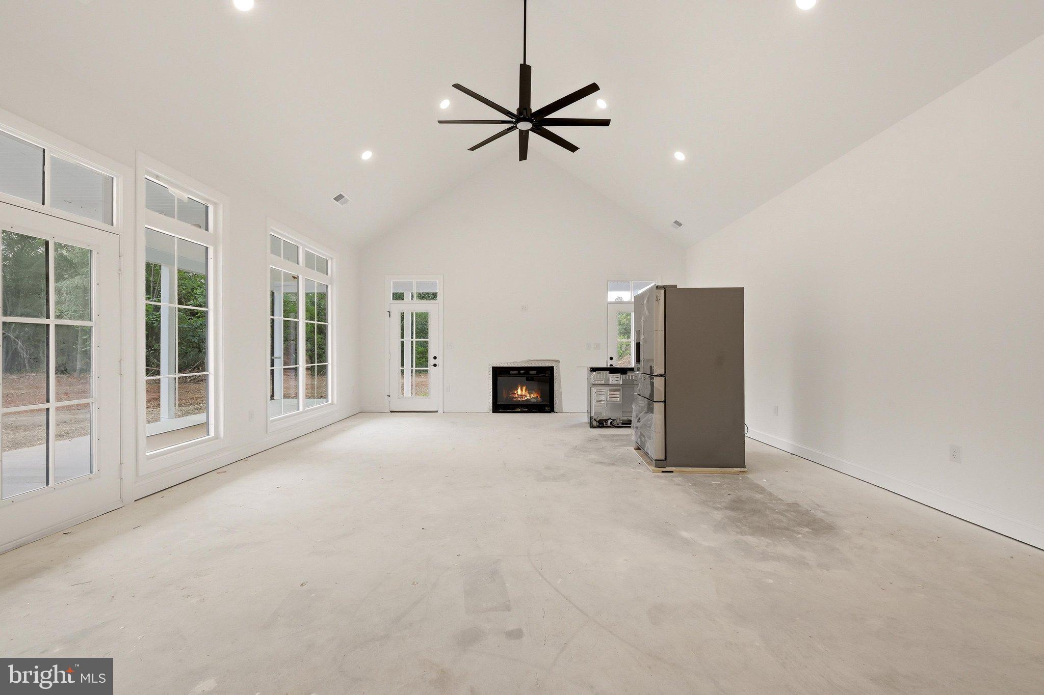 222 Messick Road Strasburg, VA 22657 - Photo 8 of 44 Great Room