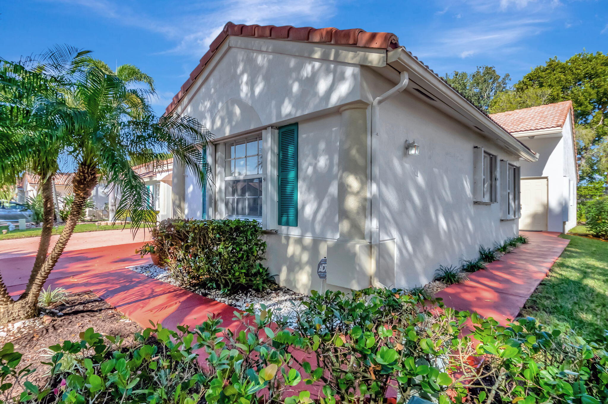 6065 Petunia Road Delray Beach, FL 33484 - Photo 2 of 35 CORNER UNIT