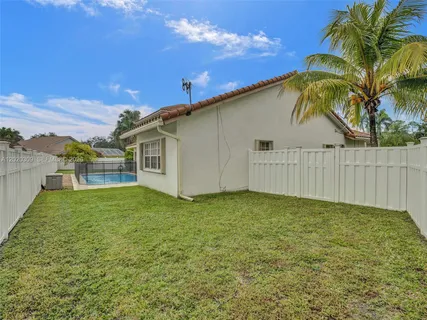 $885,000 | 4077 Northwest 83rd Lane, Coral Springs, FL 33065