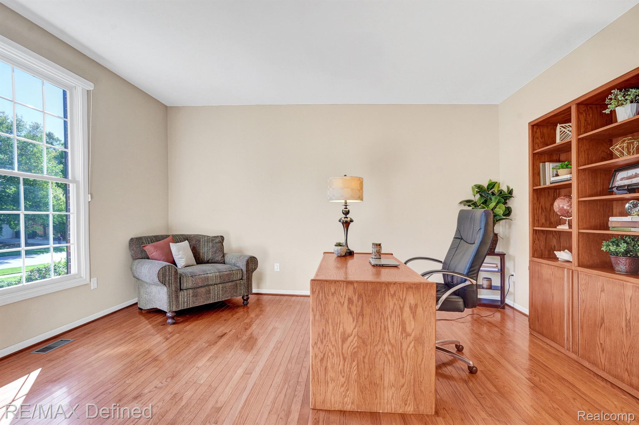 3260 Fulham Drive Rochester, MI 48309 - Photo 16 of 42 Gallery Image 16