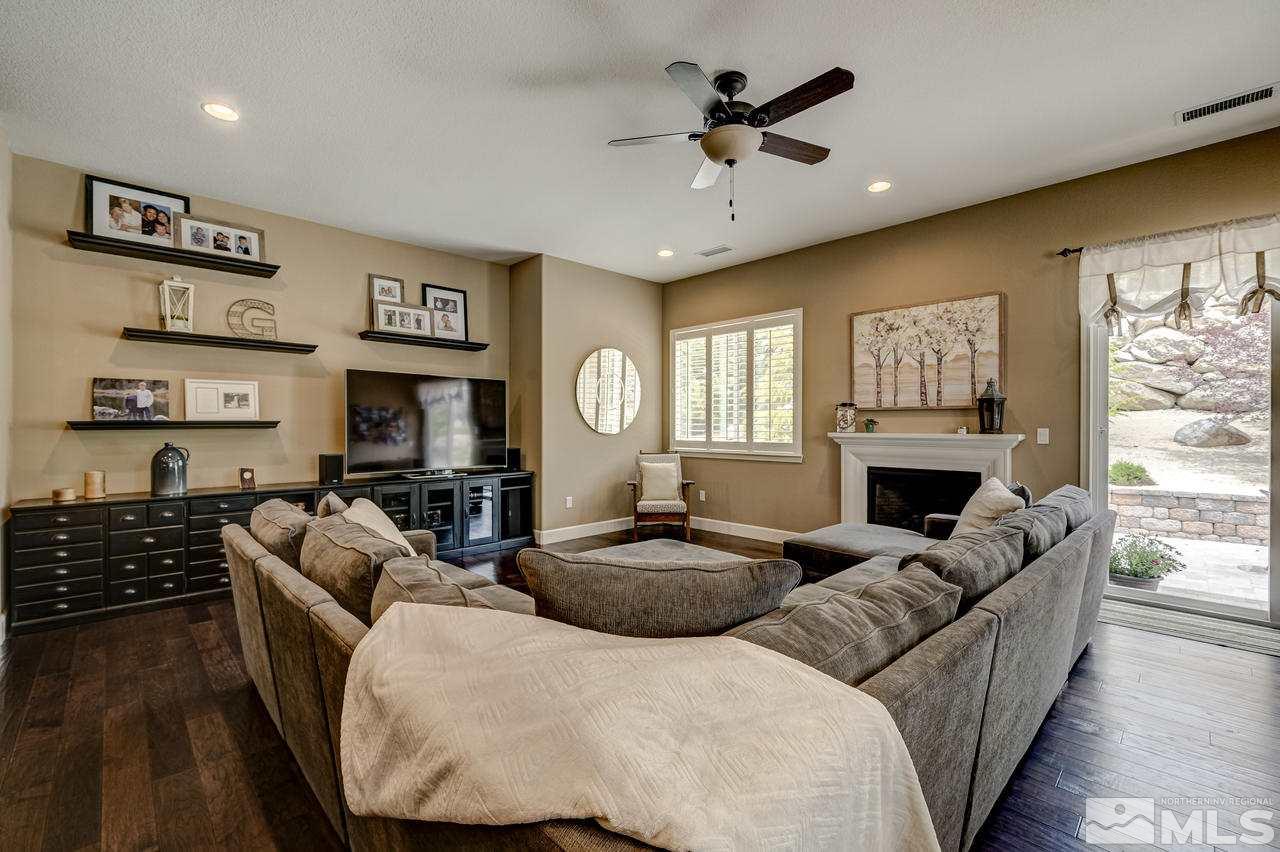 8705 Blue Pine Way Reno, NV 89523 - Photo 8 of 37 Photo 8
