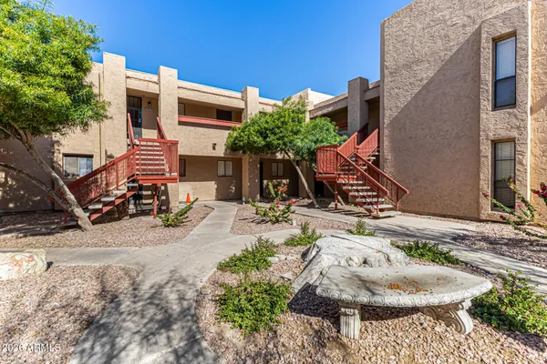 $129,800 | 3131 West Cochise Drive, Unit 229, Phoenix, AZ 85051