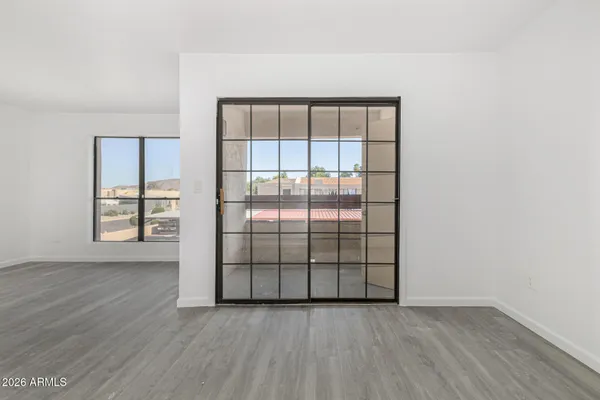 $129,800 | 3131 West Cochise Drive, Unit 229, Phoenix, AZ 85051