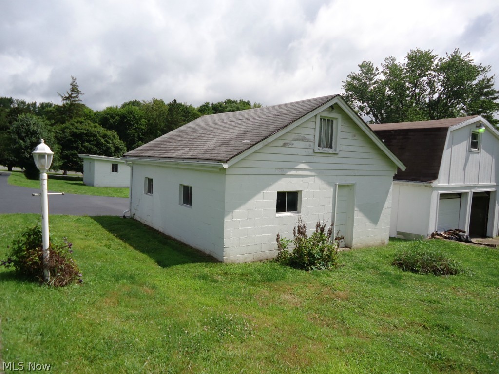1119 Hillcrest Road Wellsville, OH 43968 - Photo 5 of 16