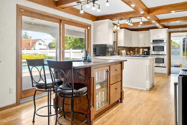 $739,900 | 216 East Main Street, Hortonville, WI 54944