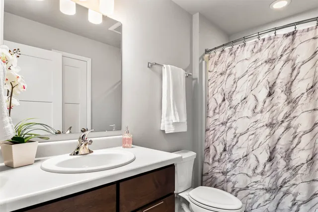 $425,000 | 5912 Minong Lane, Fitchburg, WI 53711