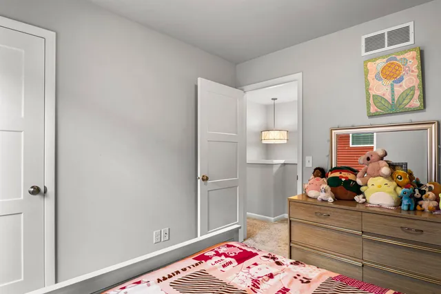 $425,000 | 5912 Minong Lane, Fitchburg, WI 53711