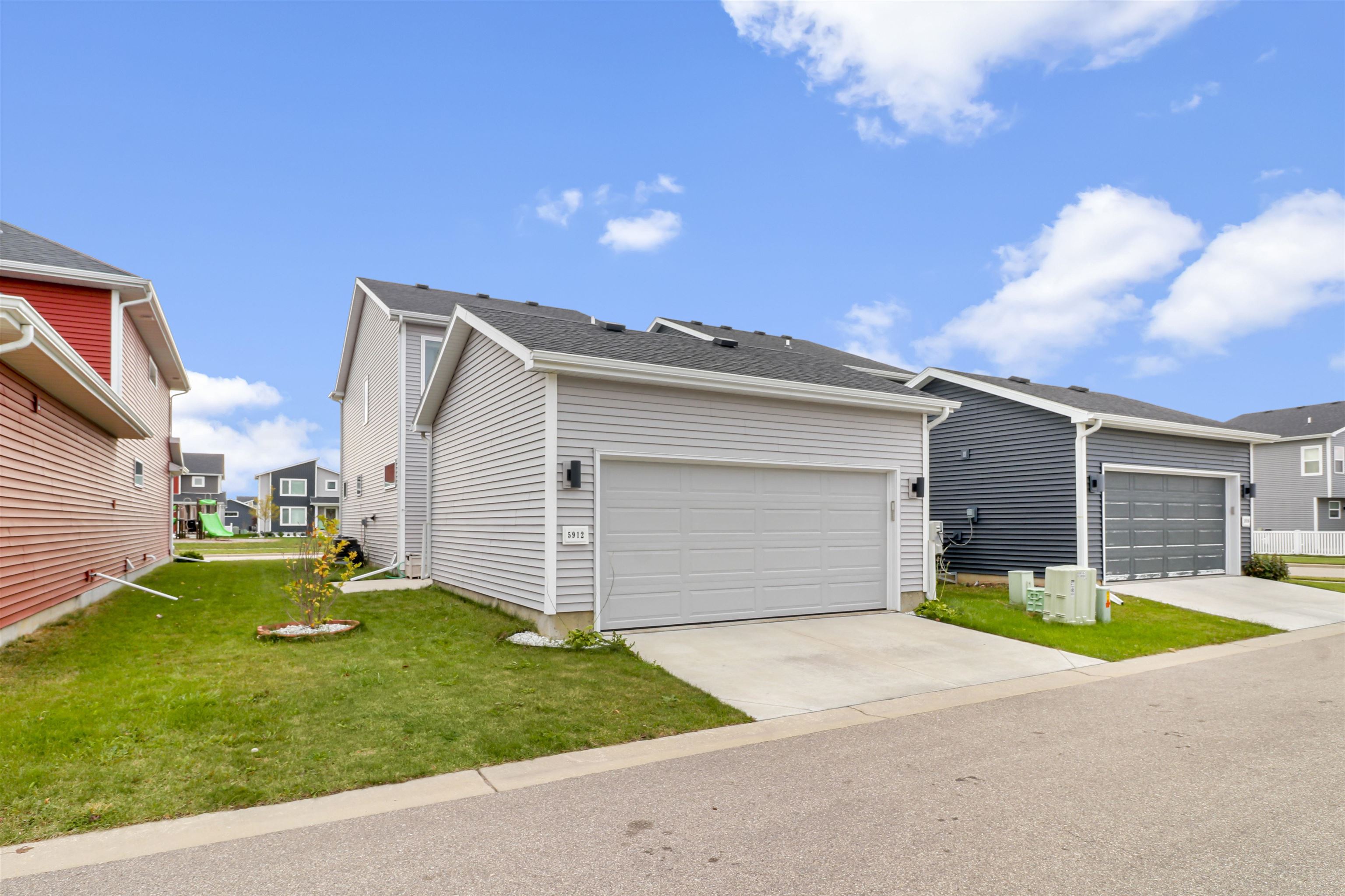 5912 Minong Lane Fitchburg, WI 53711 - Photo 29 of 35