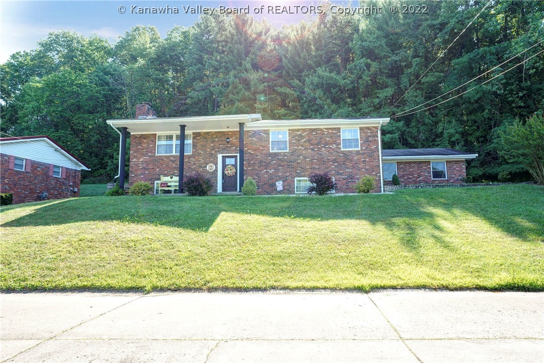 2 Barrington Road Nitro, WV 25143 - Photo 1 of 29 Gallery Image 1