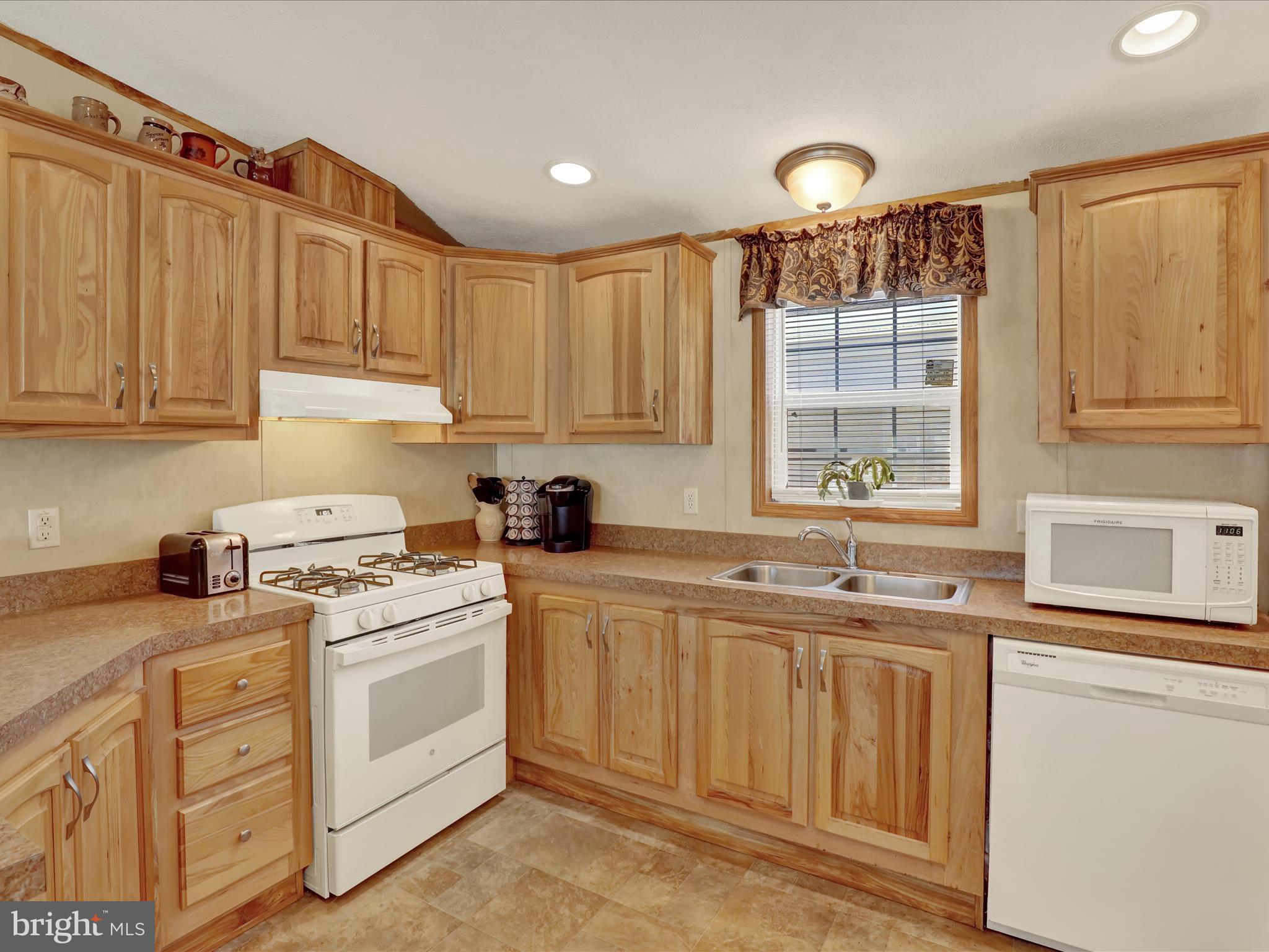 27 Jere Road Gordonville, PA 17529 - Photo 11 of 26 7J8A9748