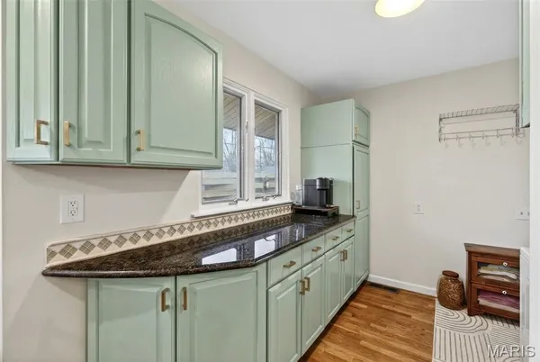 $499,900 | 12509 Larkwood Drive, St. Louis, MO 63146
