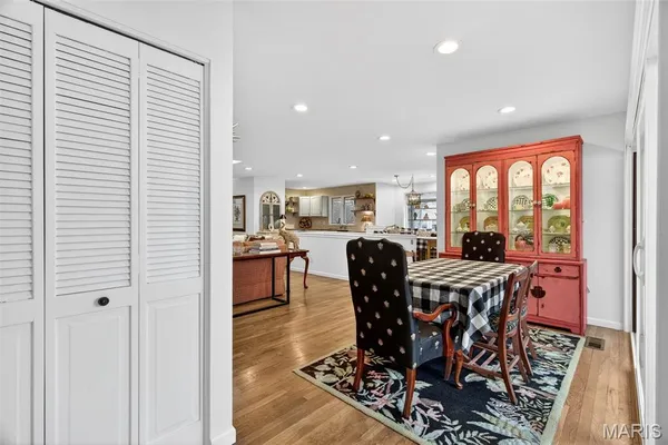 $499,900 | 12509 Larkwood Drive, St. Louis, MO 63146