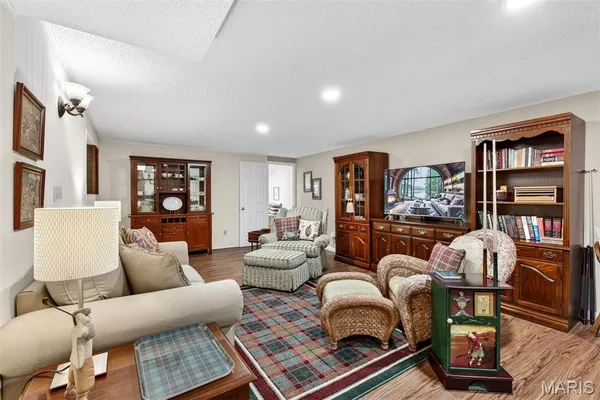 $499,900 | 12509 Larkwood Drive, St. Louis, MO 63146