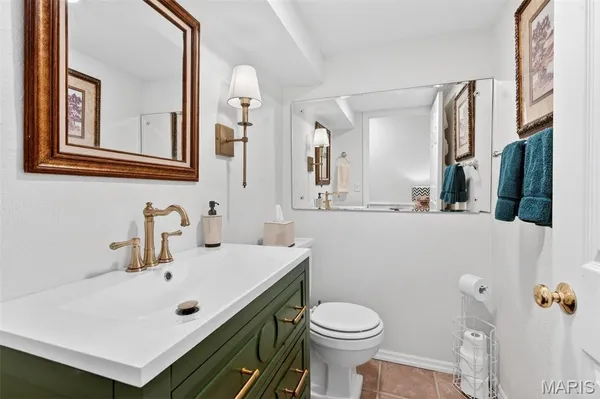 $499,900 | 12509 Larkwood Drive, St. Louis, MO 63146