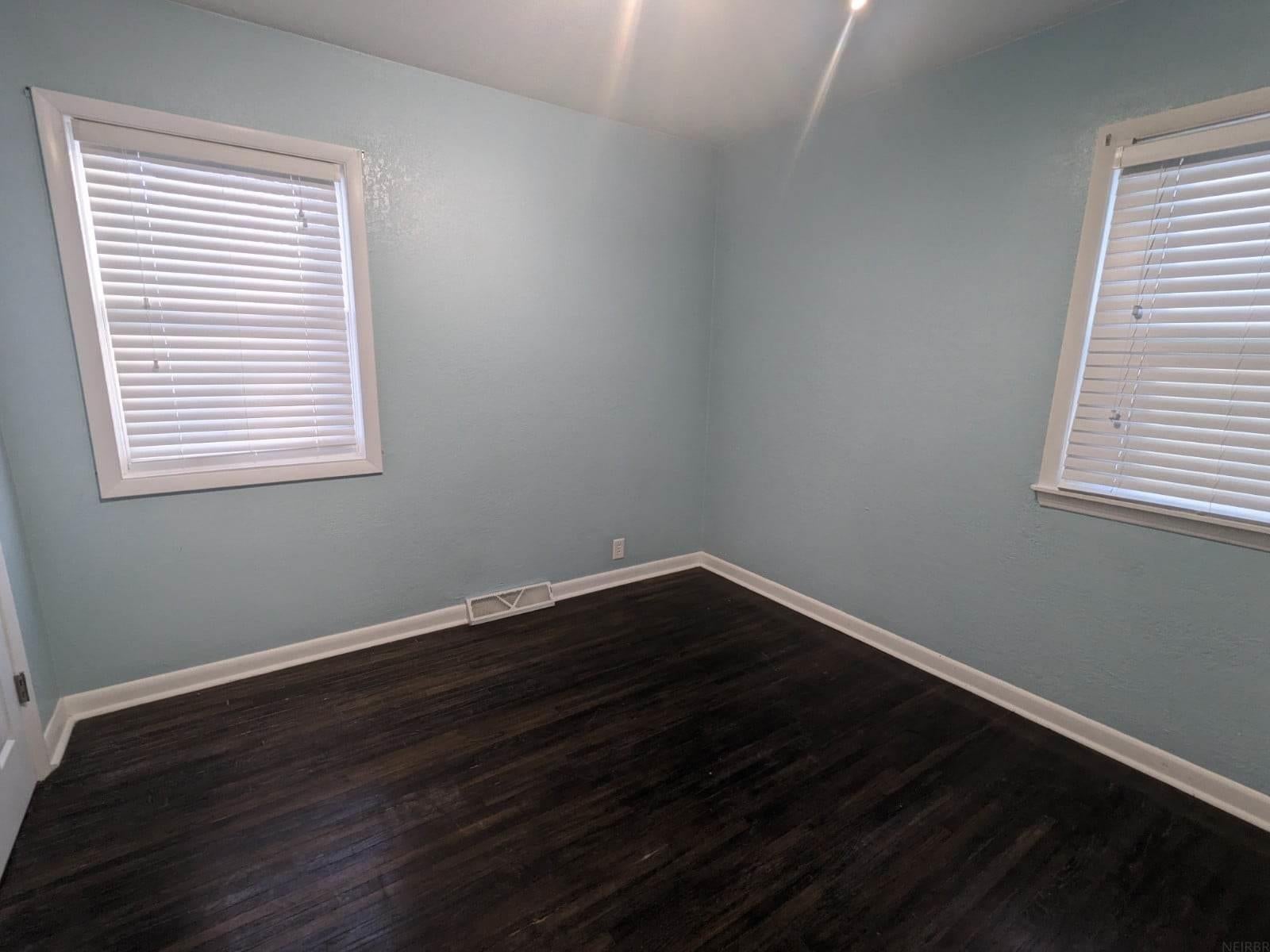 626 Anthony Street Waterloo, IA 50707 - Photo 8 of 18 Gallery Image 8