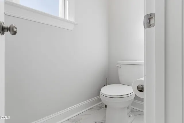 $575,000 | 3318 Longleaf Estates Drive, Raleigh, NC 27616