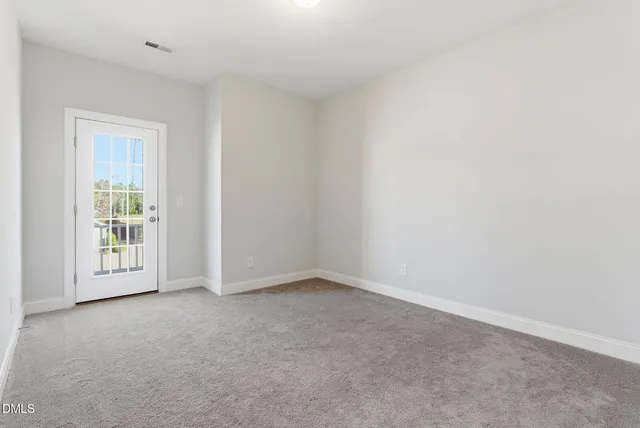 $575,000 | 3318 Longleaf Estates Drive, Raleigh, NC 27616