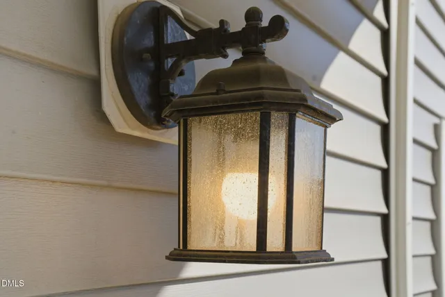 $575,000 | 3318 Longleaf Estates Drive, Raleigh, NC 27616