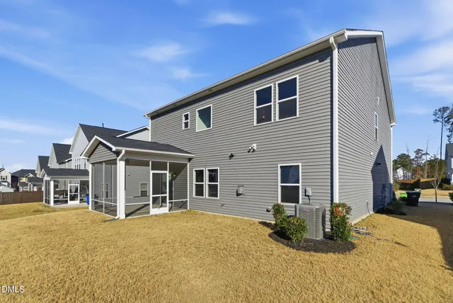 $575,000 | 3318 Longleaf Estates Drive, Raleigh, NC 27616