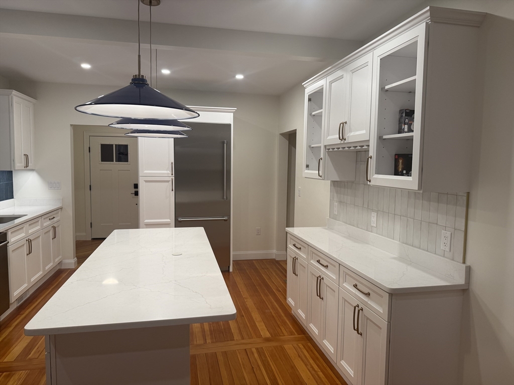 45 Beach Road Gloucester, MA 01930 - Photo 6 of 16 Gallery Image 6