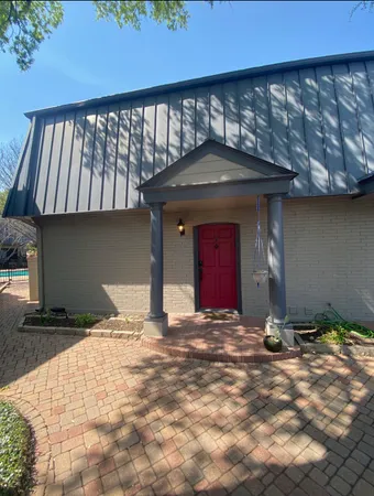 $1,400 | 2500 Steck Avenue, Unit 7, Austin, TX 78757