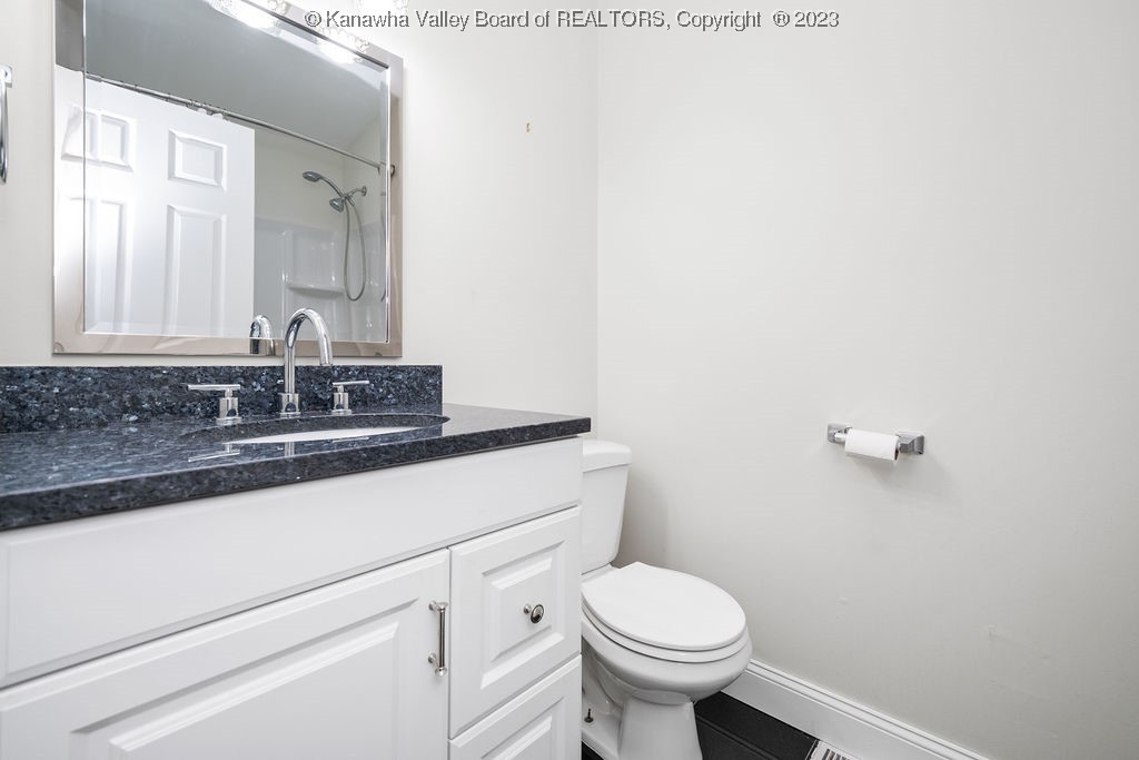 2015 Huber Road Charleston, WV 25314 - Photo 15 of 33 Gallery Image 15
