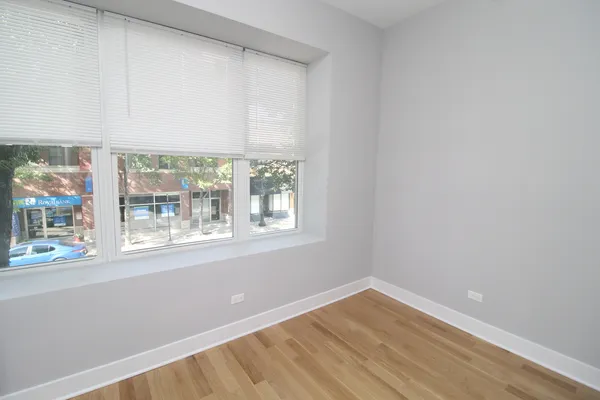 $4,000 | 1411 West Taylor Street, Unit 3F, Chicago, IL 60607