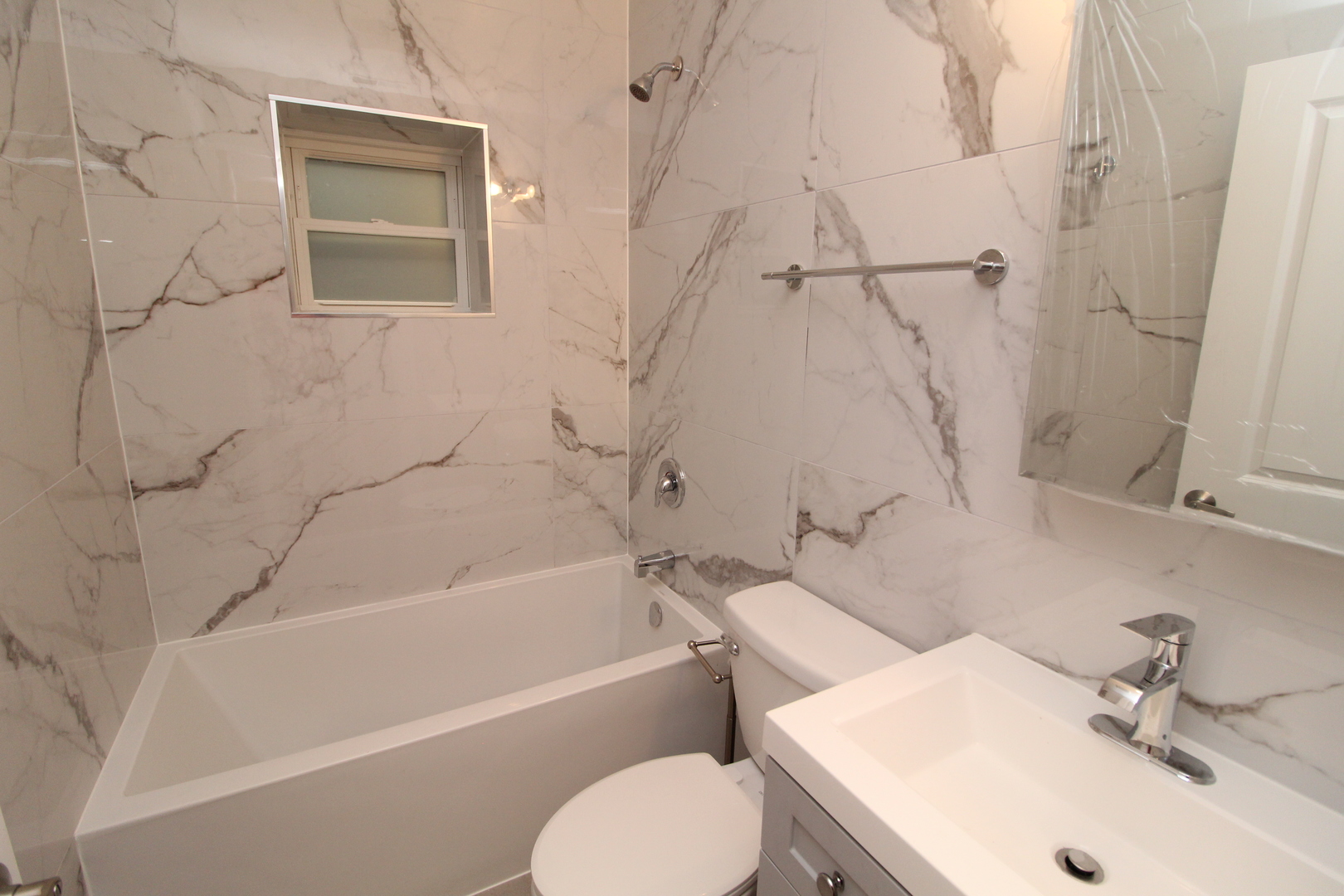 1411 West Taylor Street, Unit 3F Chicago, IL 60607 - Photo 8 of 12