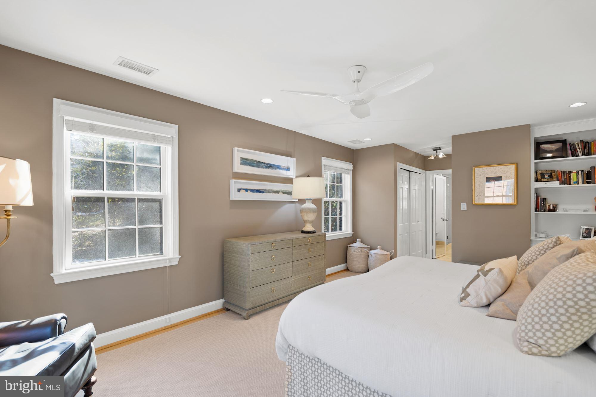 4720 Sedgwick Street Northwest Washington, DC 20016 - Photo 12 of 24 Upper Level - Primary Bedroom