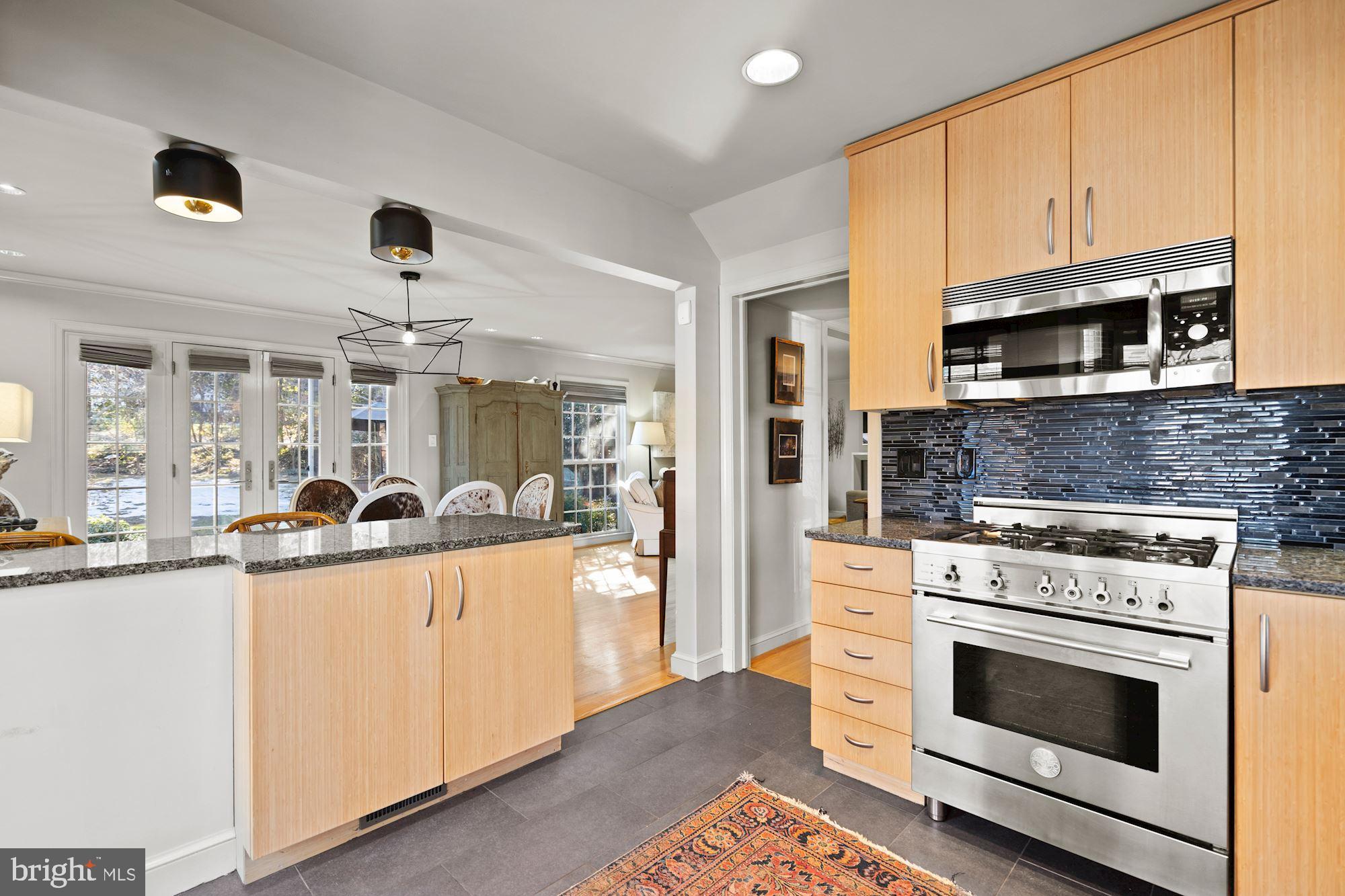 4720 Sedgwick Street Northwest Washington, DC 20016 - Photo 8 of 24 Main Level - Kitchen