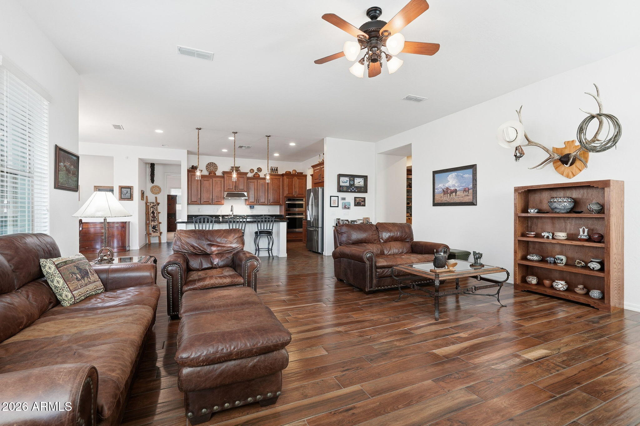 20066 East Russet Road Queen Creek, AZ 85142 - Photo 15 of 59 a living room with furniture