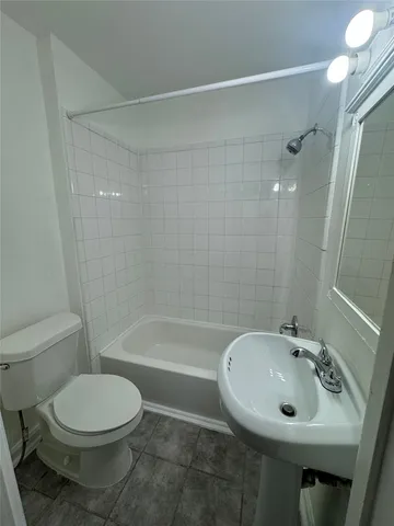 $2,395 | 3405 Cherrywood Road, Austin, TX 78722