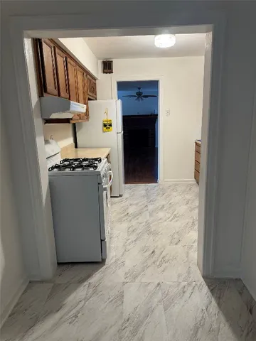 $2,595 | 3405 Cherrywood Road, Austin, TX 78722