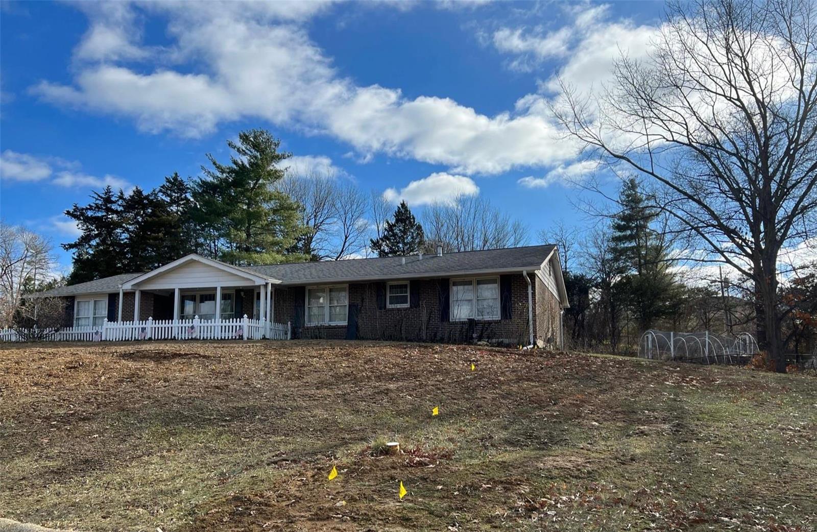 8 Georgetown Road Chesterfield, MO 63017 - Photo 5 of 26