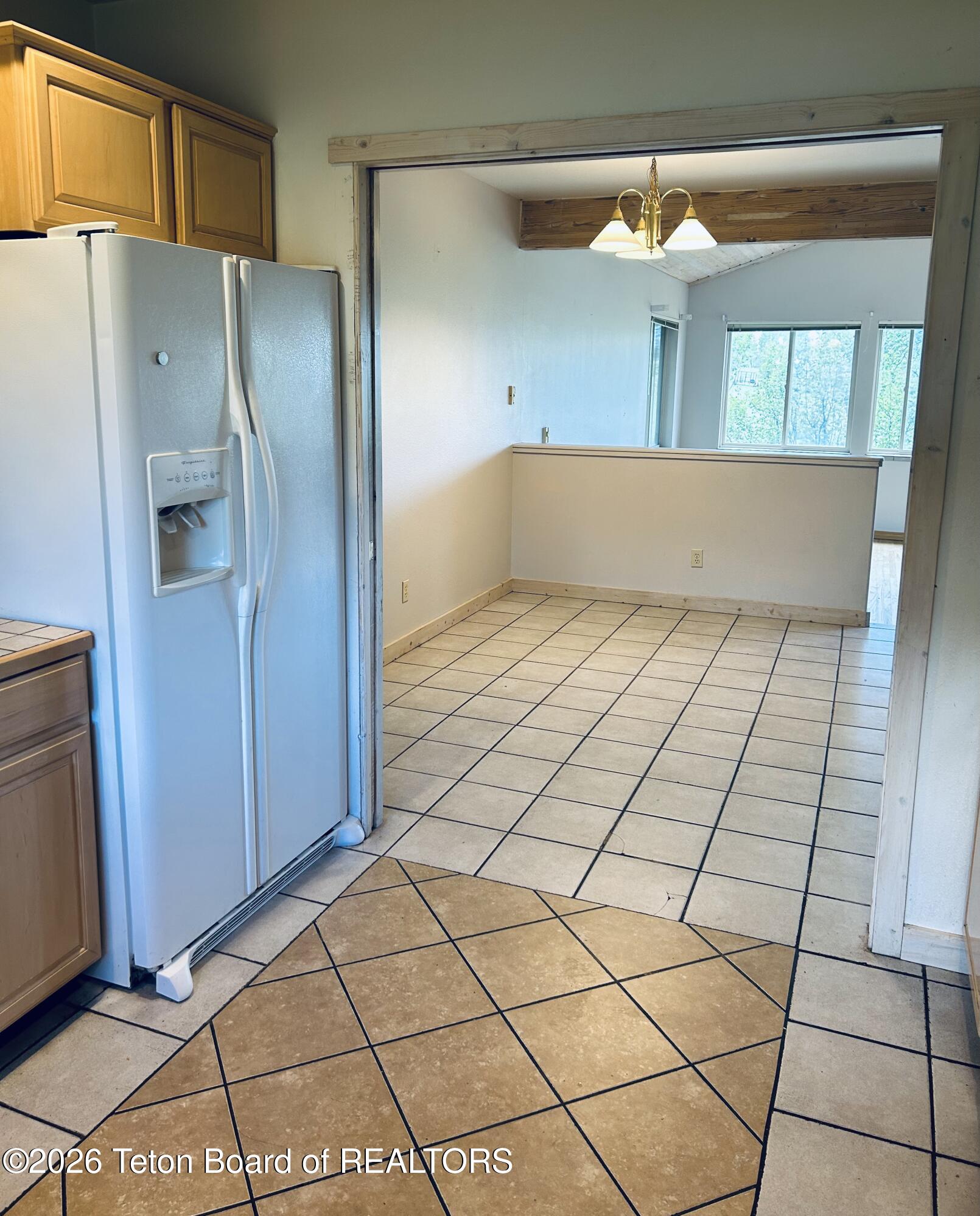 50 Cheyenne Circle Star Valley Ranch, WY 83127 - Photo 9 of 25 Kitchen