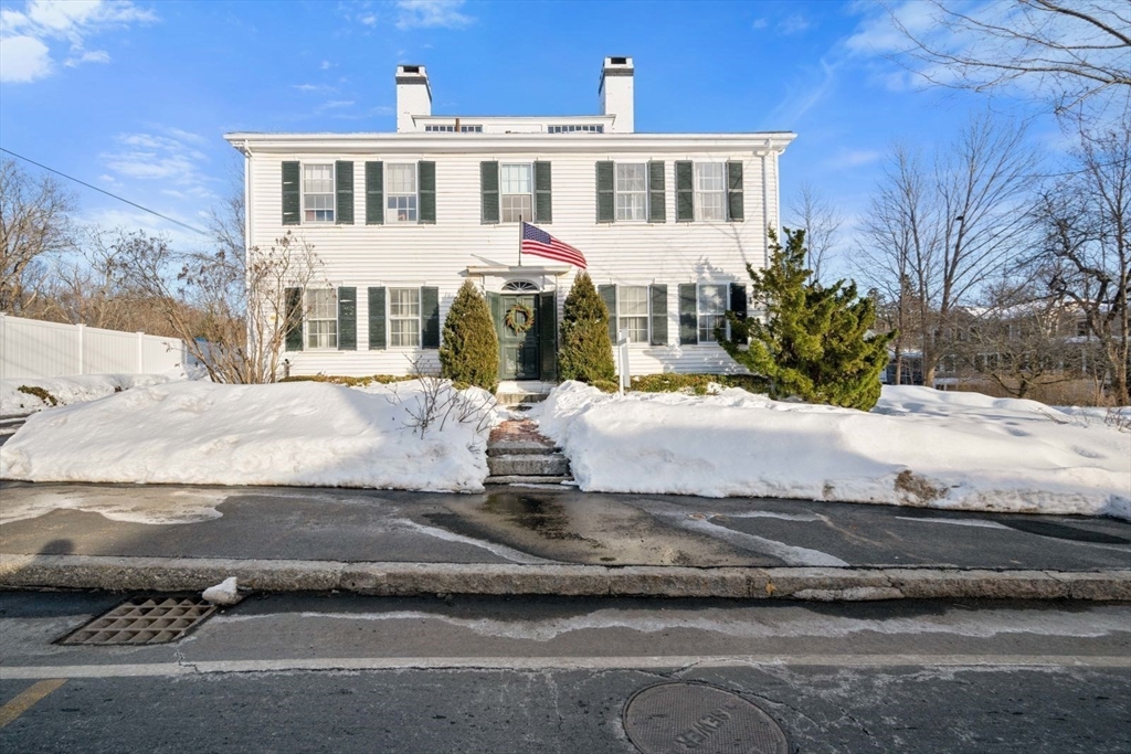 45 School Street Manchester, MA 01944 - Photo 2 of 42