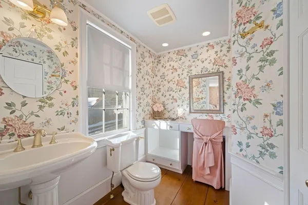 $2,490,000 | 45 School Street, Manchester, MA 01944