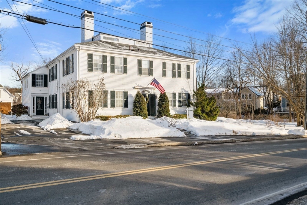 45 School Street Manchester, MA 01944 - Photo 3 of 42