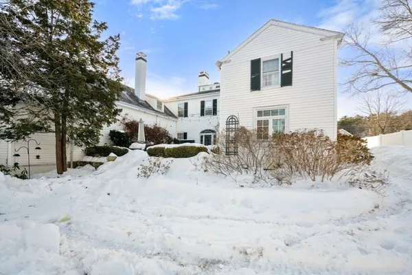 $2,490,000 | 45 School Street, Manchester, MA 01944