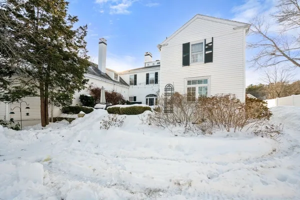 $2,490,000 | 45 School Street, Manchester, MA 01944
