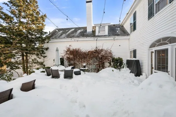 $2,490,000 | 45 School Street, Manchester, MA 01944