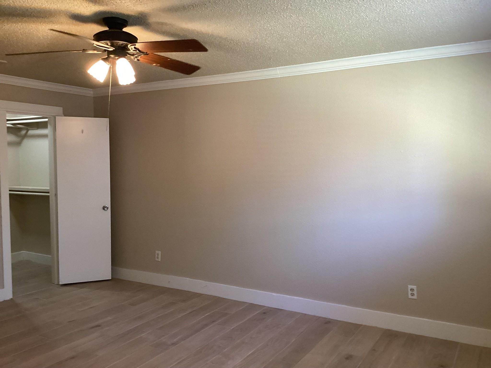 2511 Peaceful Valley Drive Spring, TX 77373 - Photo 5 of 18