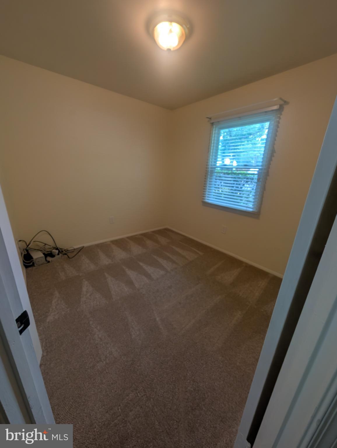 7407 Castle Road Manassas, VA 20109 - Photo 10 of 21 3rd bedroom or office