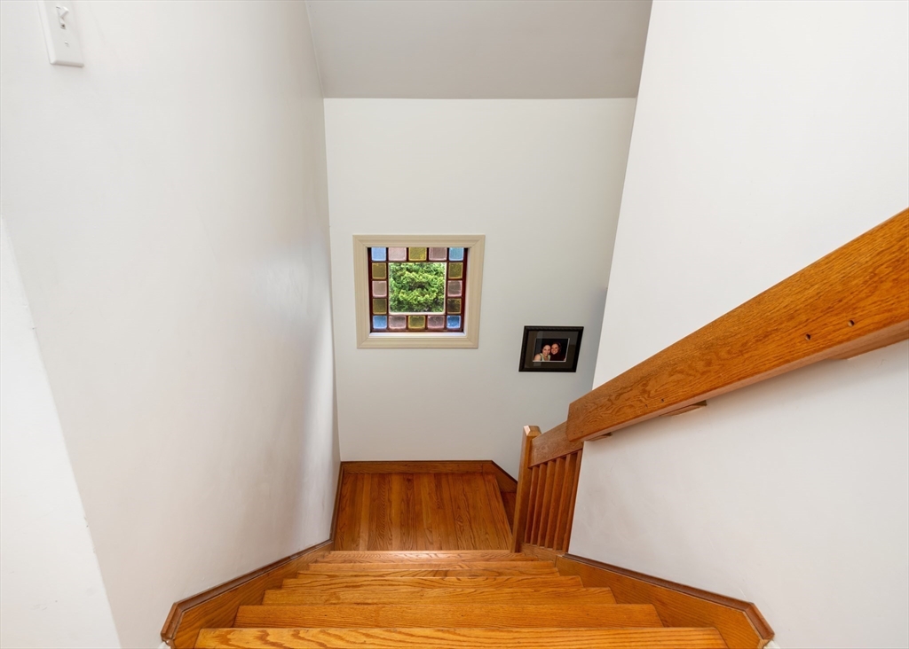 692 Elm Street Somerset, MA 02726 - Photo 18 of 42