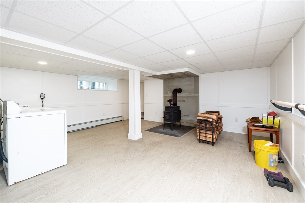 692 Elm Street Somerset, MA 02726 - Photo 23 of 42