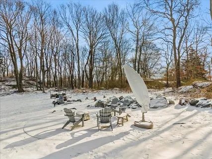 $675,000 | 692 Elm Street, Somerset, MA 02726