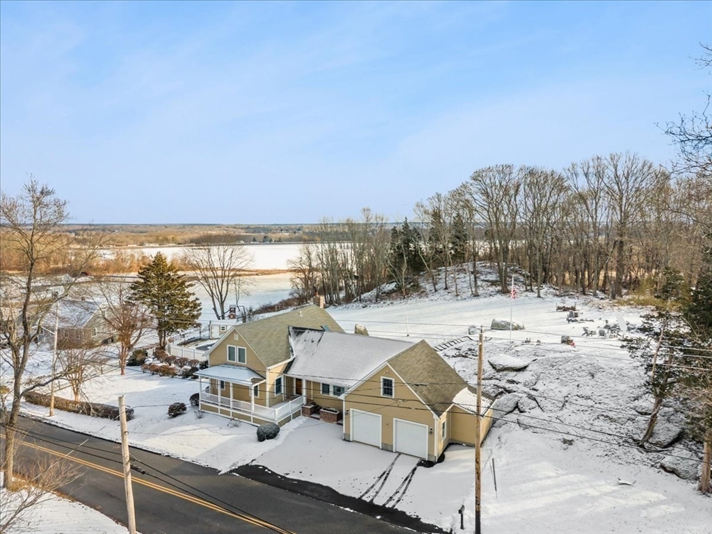 692 Elm Street Somerset, MA 02726 - Photo 33 of 42